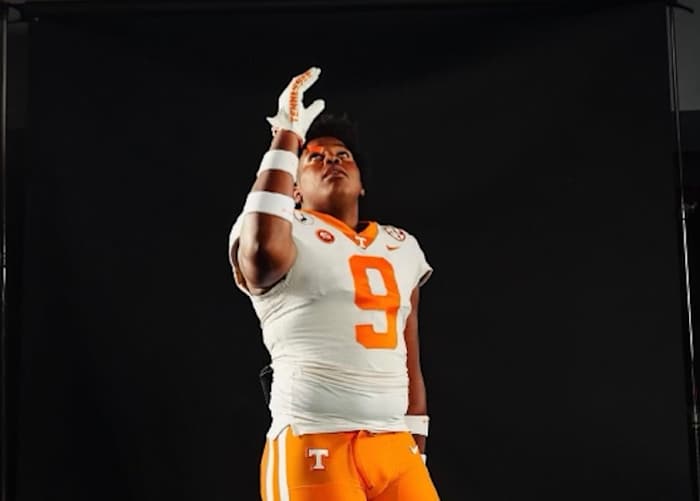 2025 4-star DL Ethan Utley during an unofficial visit to Tennessee. (Photo courtesy of Ethan Utley)
